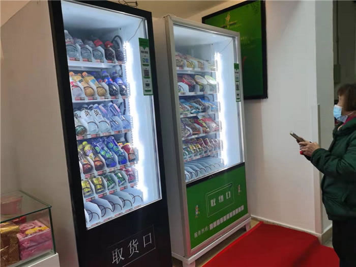 四川中青旅綿陽分社、綿陽市中旅假日旅行社、綿陽自來文化傳播有限公司24H自助售貨服務(wù)盛大開業(yè)