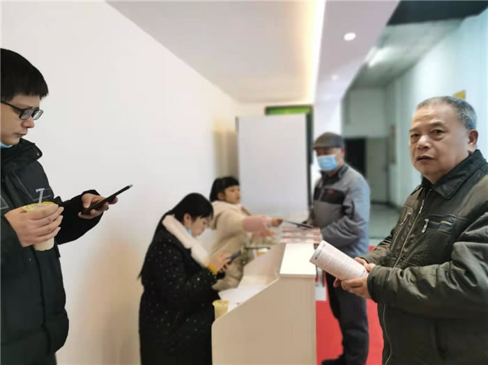 四川中青旅綿陽分社、綿陽市中旅假日旅行社、綿陽自來文化傳播有限公司24H自助售貨服務(wù)盛大開業(yè)